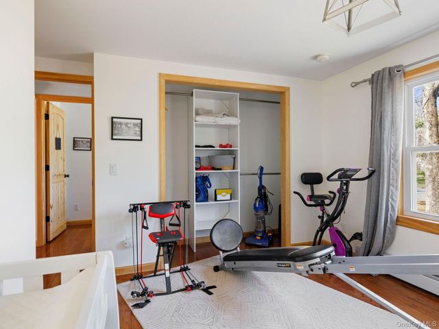 270 Ridgeview Road, Kerhonkson, NY 12446