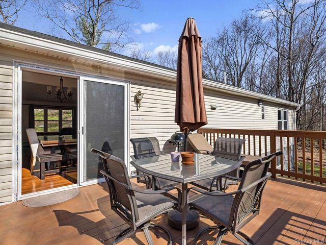 270 Ridgeview Road, Kerhonkson, NY 12446