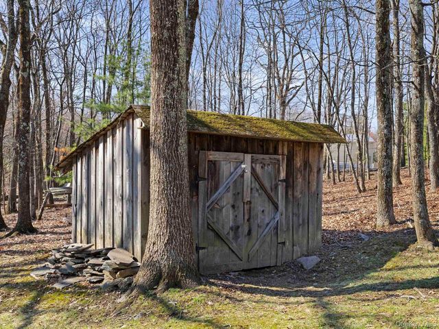 270 Ridgeview Road, Kerhonkson, NY 12446