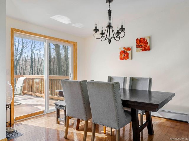 270 Ridgeview Road, Kerhonkson, NY 12446