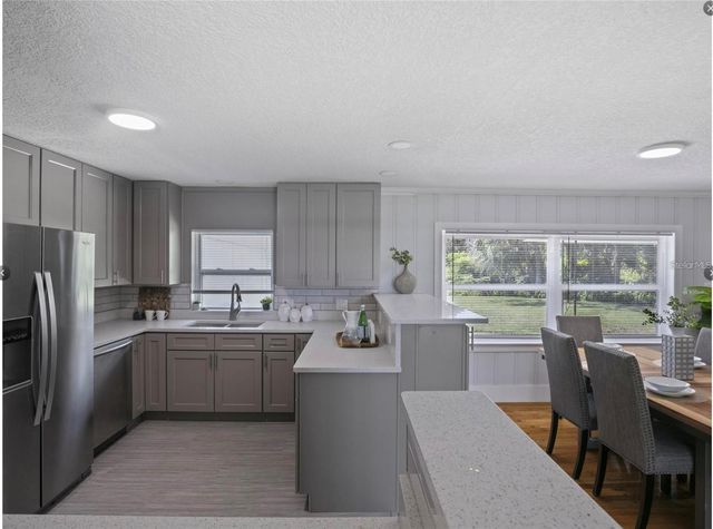 212 W 1ST AVENUE, Windermere, FL 34786