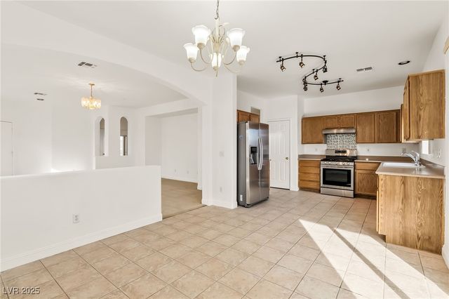 2926 Shimmering Bay Street, Laughlin, NV 89029