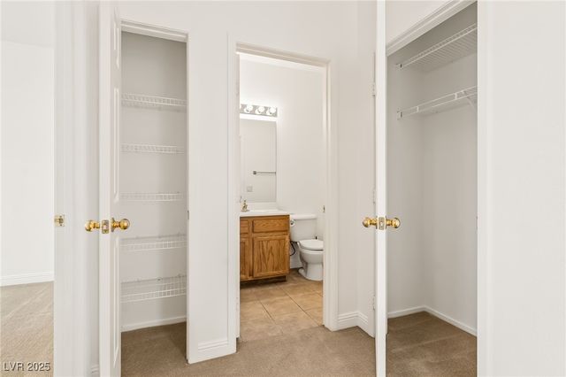 2926 Shimmering Bay Street, Laughlin, NV 89029