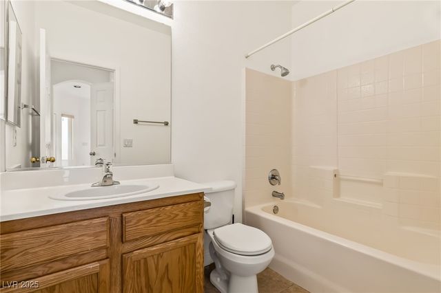 2926 Shimmering Bay Street, Laughlin, NV 89029