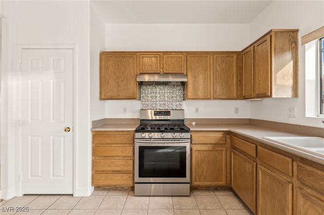 2926 Shimmering Bay Street, Laughlin, NV 89029