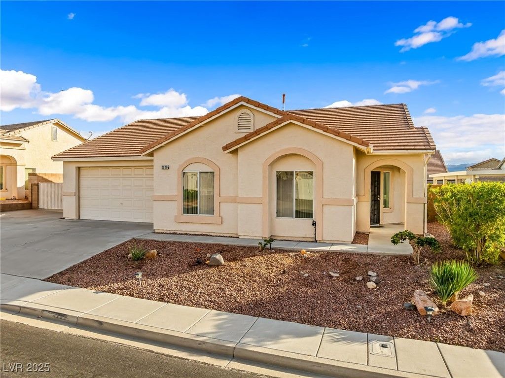 2926 Shimmering Bay Street, Laughlin, NV 89029