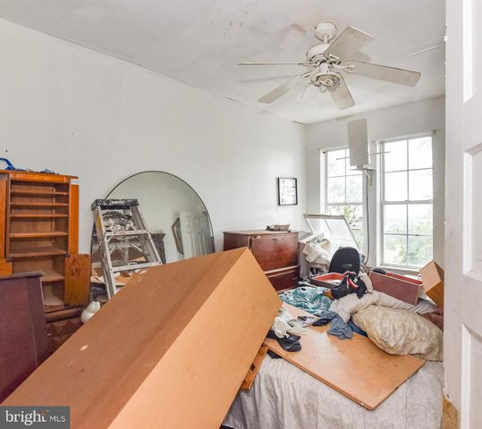 717 LINNARD ST, Baltimore, MD 21229