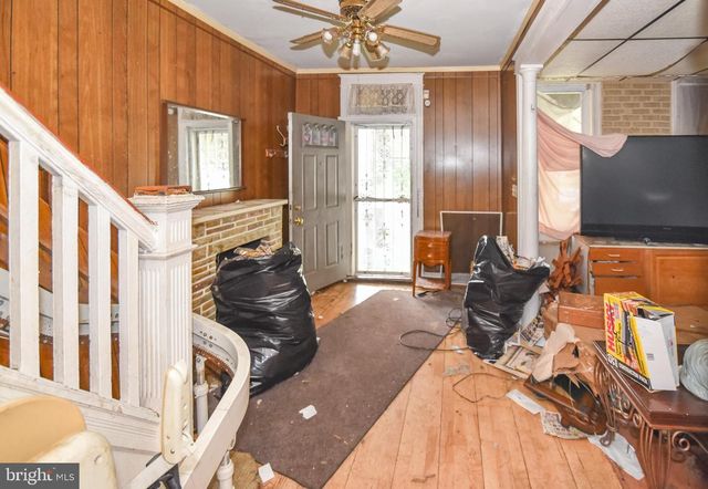 717 LINNARD ST, Baltimore, MD 21229
