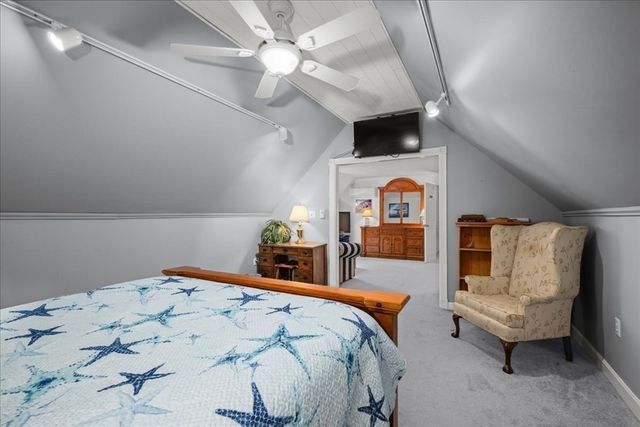 108 Marston Ave, Barnstable, MA 02647