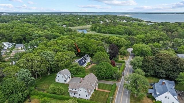 108 Marston Ave, Barnstable, MA 02647