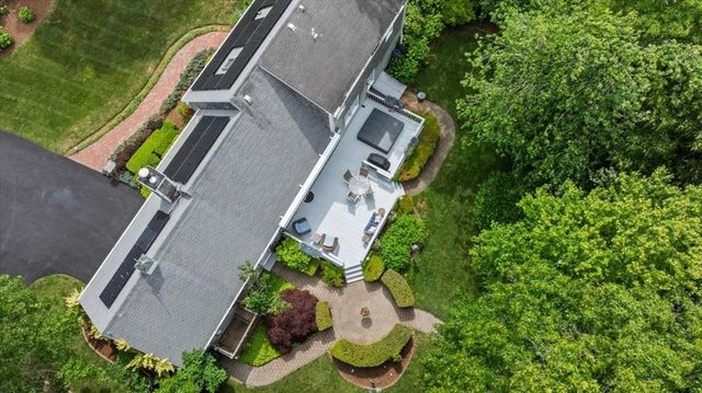 108 Marston Ave, Barnstable, MA 02647