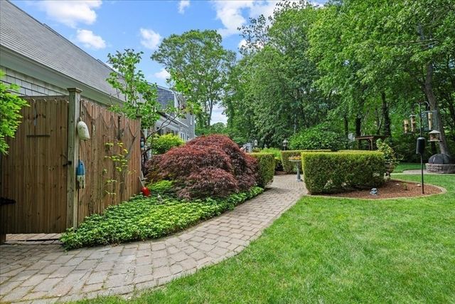 108 Marston Ave, Barnstable, MA 02647