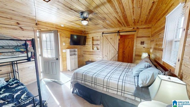 71 COUNTY ROAD 2031, Crane Hill, AL 35053