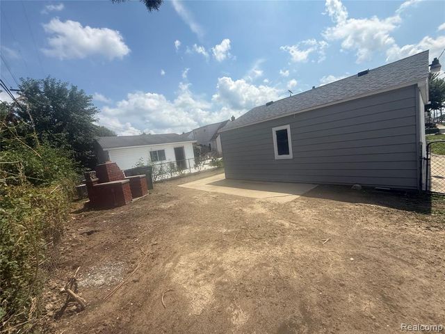 12796 Pullman Street, Southgate, MI 48195