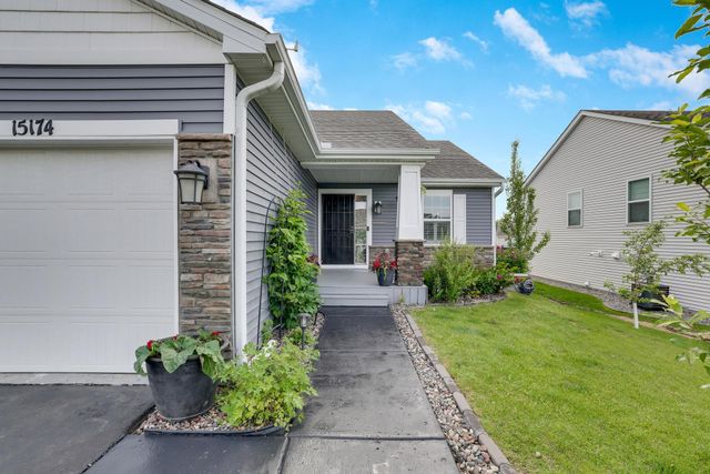 15174 Emory Circle, Apple Valley, MN 55124