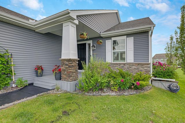 15174 Emory Circle, Apple Valley, MN 55124