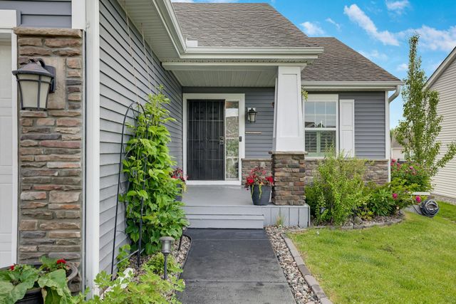 15174 Emory Circle, Apple Valley, MN 55124