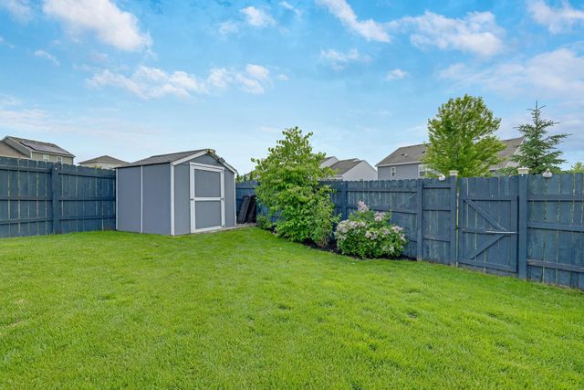 15174 Emory Circle, Apple Valley, MN 55124