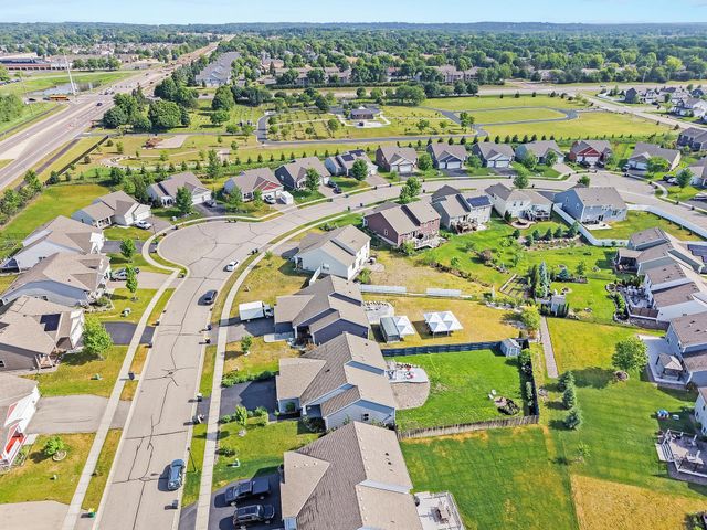 15174 Emory Circle, Apple Valley, MN 55124