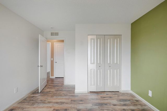15174 Emory Circle, Apple Valley, MN 55124