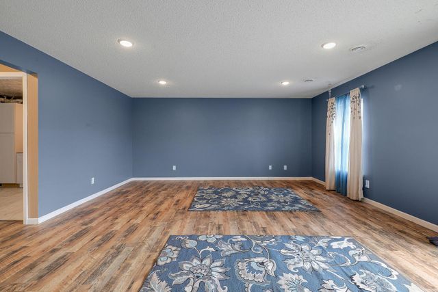 15174 Emory Circle, Apple Valley, MN 55124
