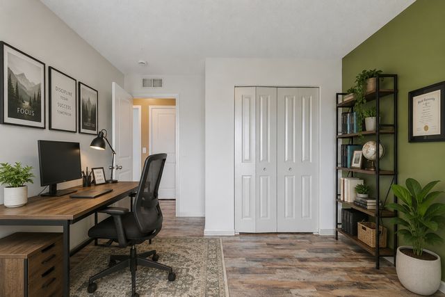 15174 Emory Circle, Apple Valley, MN 55124