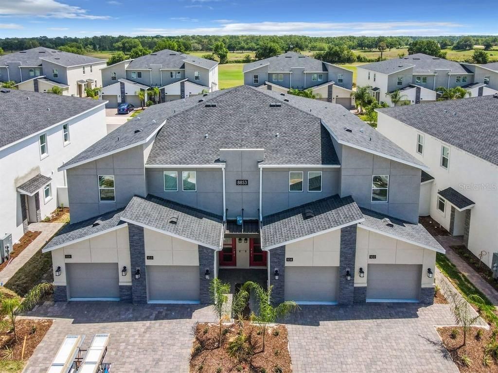 8853 CABOT CLIFFS DRIVE 104, Davenport, FL 33896