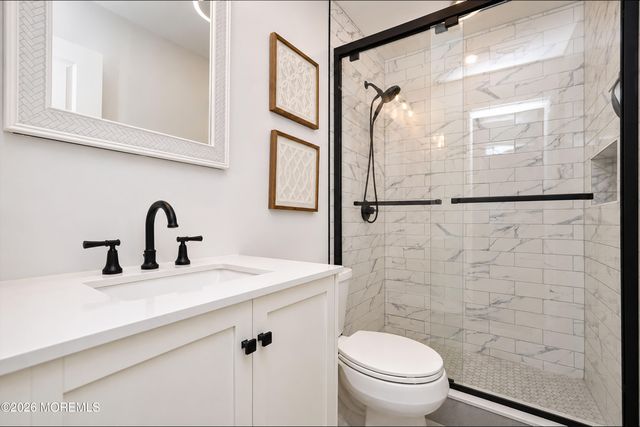 121 Seawood Drive, Keyport, NJ 07735