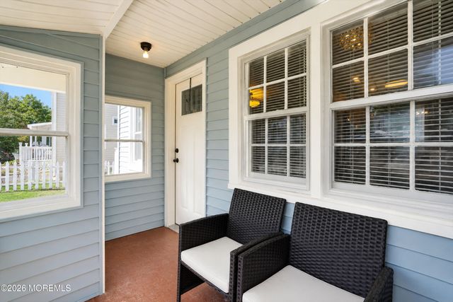 121 Seawood Drive, Keyport, NJ 07735