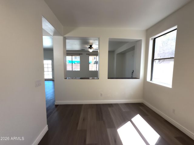 9509 W HAZELWOOD Street, Phoenix, AZ 85037