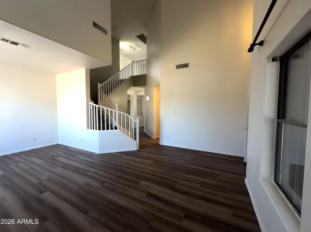 9509 W HAZELWOOD Street, Phoenix, AZ 85037