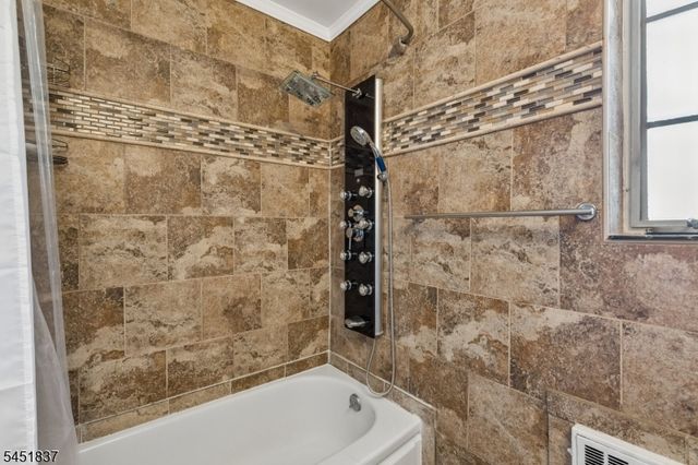 41 Troy Dr, Springfield Twp., NJ 07081