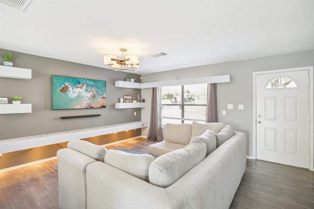 1505 Curameng CV, Austin, TX 78748