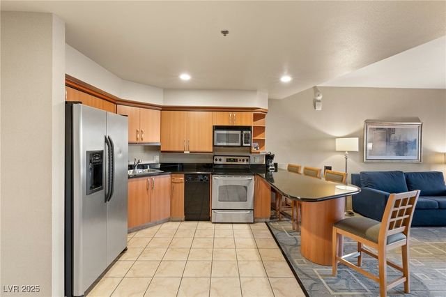 211 East Flamingo Road 610, Las Vegas, NV 89169