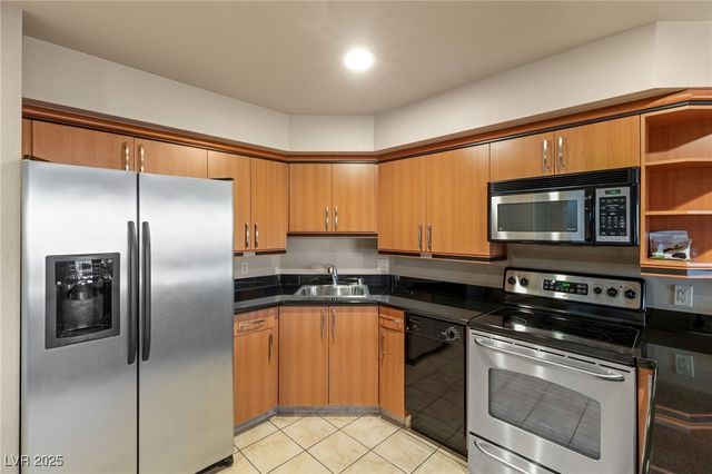 211 East Flamingo Road 610, Las Vegas, NV 89169