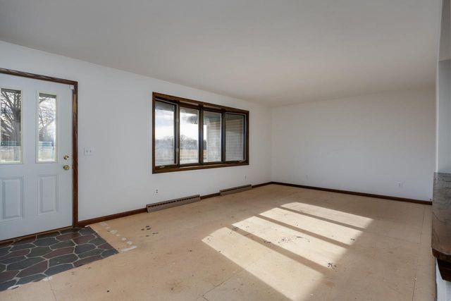 1913 Black Bridge Road, Janesville, WI 53545