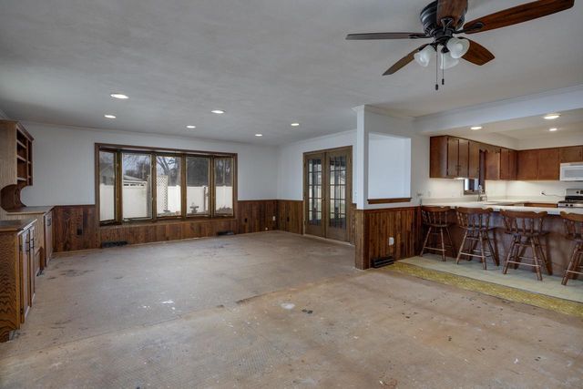 1913 Black Bridge Road, Janesville, WI 53545