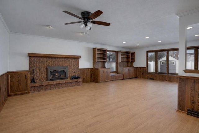 1913 Black Bridge Road, Janesville, WI 53545