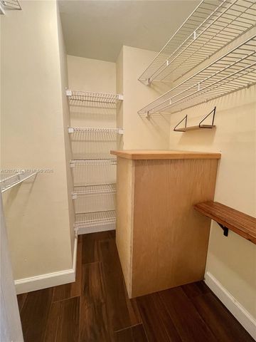 2751 Taft St 107, Hollywood, FL 33020