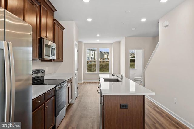 6045 SOHO WAY, Hyattsville, MD 20782