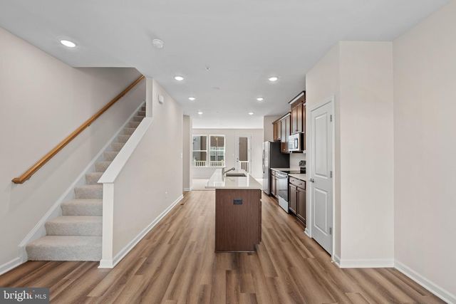 6045 SOHO WAY, Hyattsville, MD 20782