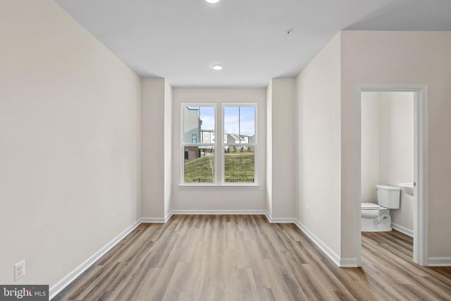6045 SOHO WAY, Hyattsville, MD 20782