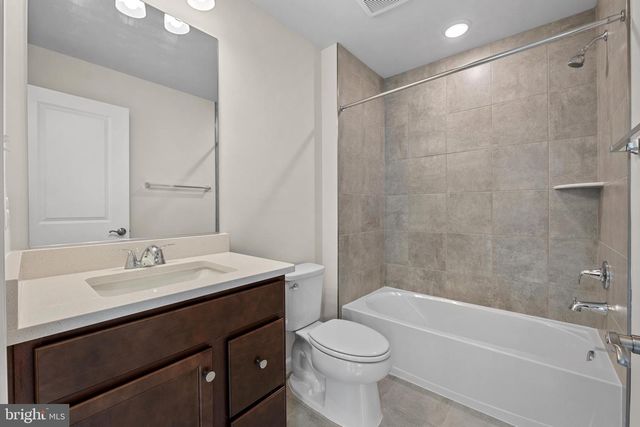 6045 SOHO WAY, Hyattsville, MD 20782