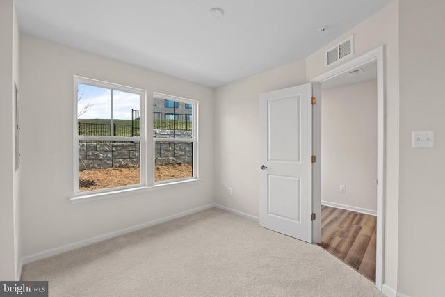 6045 SOHO WAY, Hyattsville, MD 20782