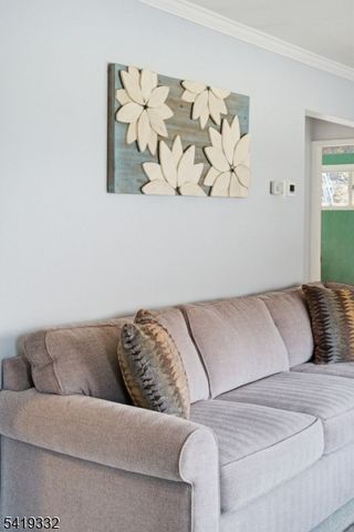 116 Rafkind Rd, Bloomingdale Boro, NJ 07403