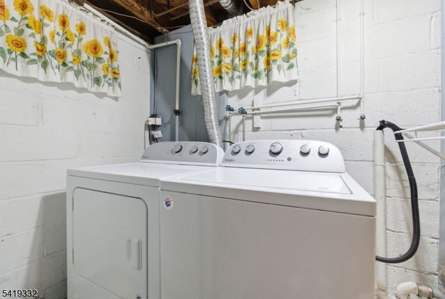 116 Rafkind Rd, Bloomingdale Boro, NJ 07403