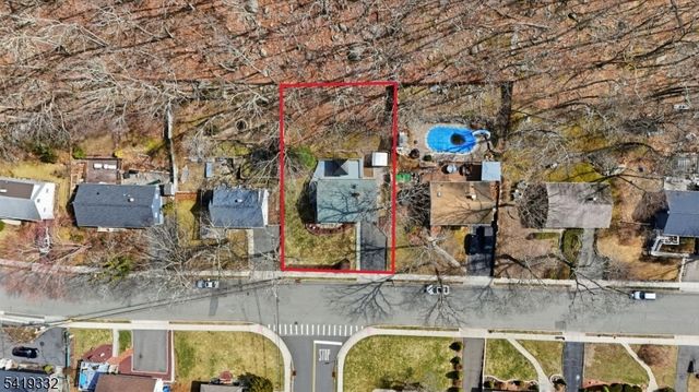 116 Rafkind Rd, Bloomingdale Boro, NJ 07403