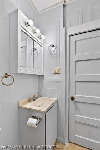 22 Fowler Street, Greenwood, AR 72936