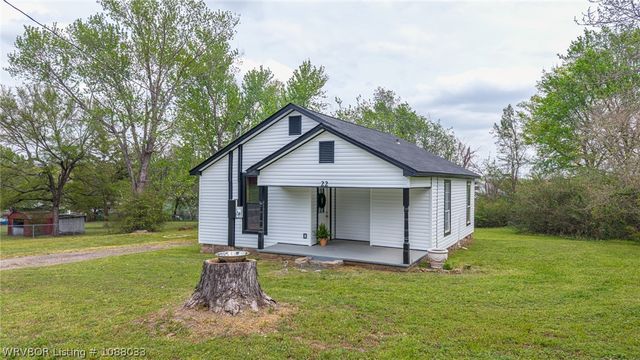 22 Fowler Street, Greenwood, AR 72936