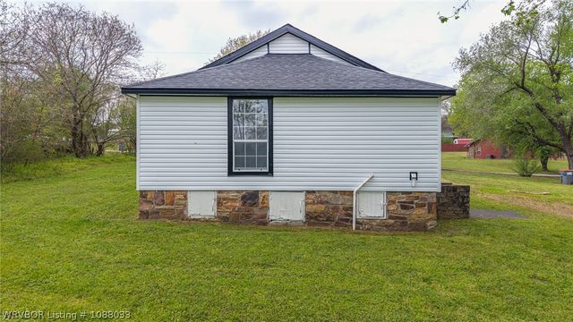 22 Fowler Street, Greenwood, AR 72936